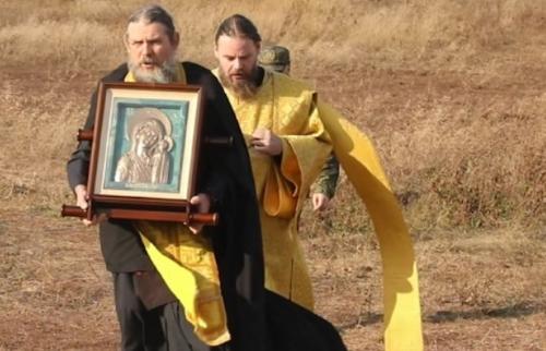 Чудотворную икону Казанской Божией матери привезли для верующих в зону СВО