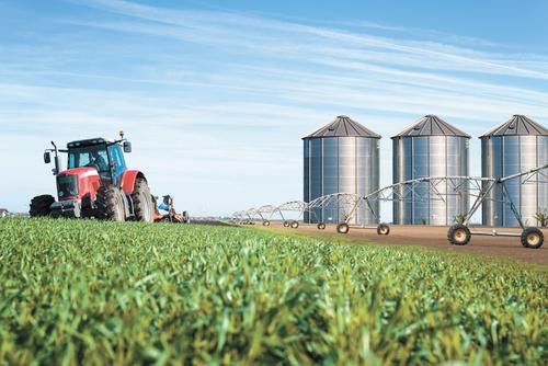 В России агропромышленный комплекс подняли почти на 9% В России агропромышленный комплекс подняли почти на 9%