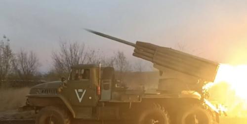 Старые добрые &laquo;Грады&raquo; громят врага под Артёмовском 