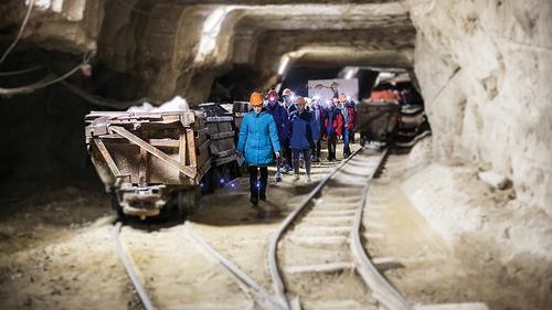 В керченские катакомбы забрались те, кто не боится полной темноты