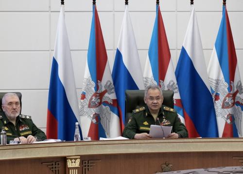 3 933 студента взяли академический отпуск для участия в СВО