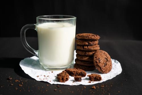 Диетолог Кабанов объяснил, почему частое употребление молока вредно Диетолог Кабанов объяснил, почему частое употребление молока вредно