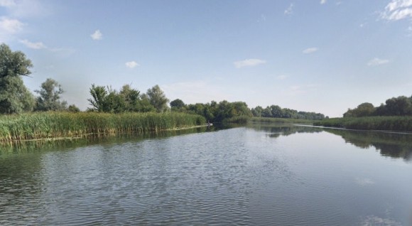 Тяжёлый бой идёт на левом берегу Днепра 