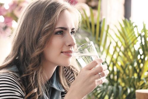 Чистая вода продлевает молодость Чистая вода продлевает молодость