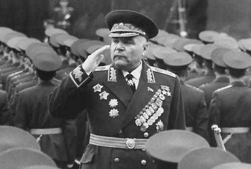 Маршалу Малиновскому 125 лет