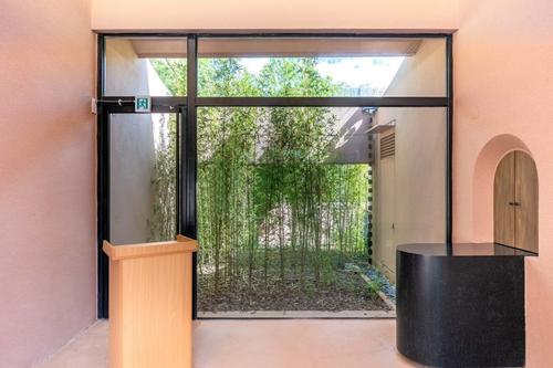 «Дом вечной любви» — крематорий для нерожденных детей в Гонконге