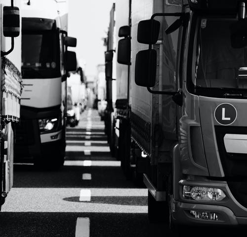 Киев: Два водителя из Украины умерли на границе с Польшей в очереди на КПП Киев: Два водителя из Украины умерли на границе с Польшей в очереди на КПП