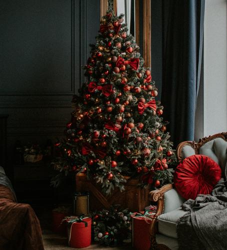 Киркоров потратил почти 1 миллион рублей на новогоднюю ёлку Киркоров потратил почти 1 миллион рублей на новогоднюю ёлку