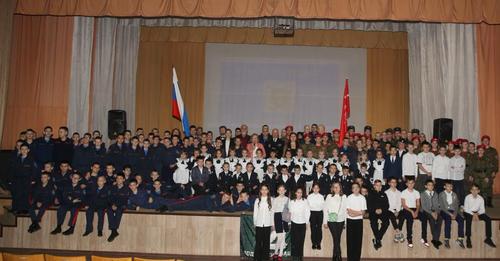 В Новочеркасске прошел концерт в поддержку воинов СВО «Горжусь тобой, боец России!» В Новочеркасске прошел концерт в поддержку воинов СВО «Горжусь тобой, боец России!»