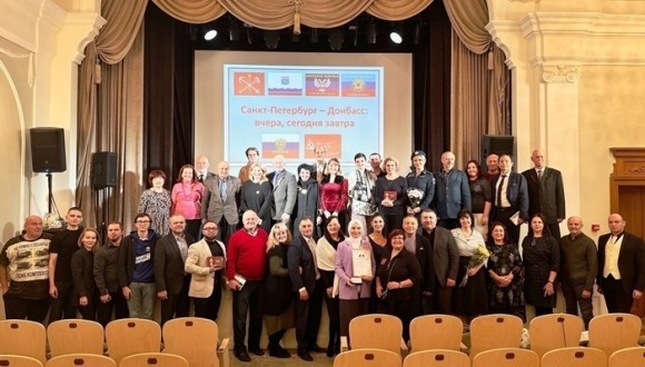 Политик-эколог Сергей Лисовский: Самое страшное оружие – не ядерное, а информационное Политик-эколог Сергей Лисовский: Самое страшное оружие – не ядерное, а информационное