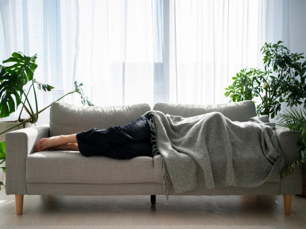 Психиатры назвали способы борьбы с сезонной праздничной грустью