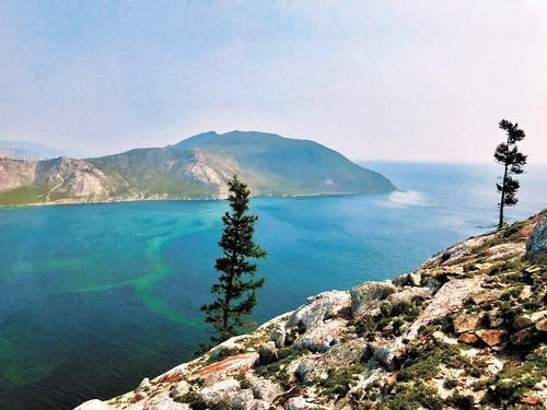 Российские женщины путешествуют чаще мужчин Российские женщины путешествуют чаще мужчин