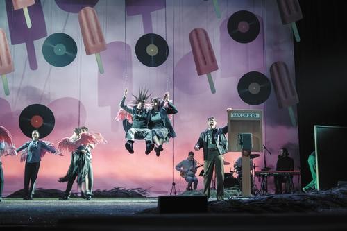 На Чистых прудах отметили 90-летие Галины Волчек На Чистых прудах отметили 90-летие Галины Волчек