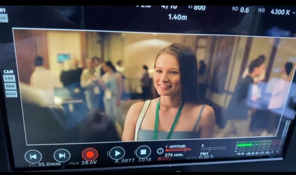 Актриса Дарья Савичева: В российской провинции ещё встречается любовь, как у Ромео и Джульетты Актриса Дарья Савичева: В российской провинции ещё встречается любовь, как у Ромео и Джульетты