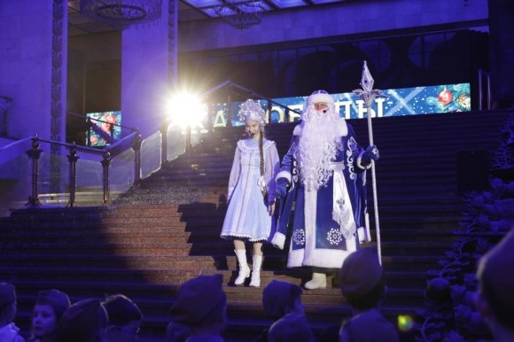 «Елка Победы» ждет юных гостей «Елка Победы» ждет юных гостей