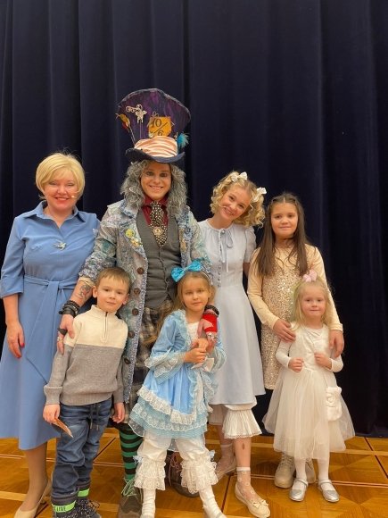 Актриса Галина Бокашевская: Давай начнем обнимать друг друга Актриса Галина Бокашевская: Давай начнем обнимать друг друга