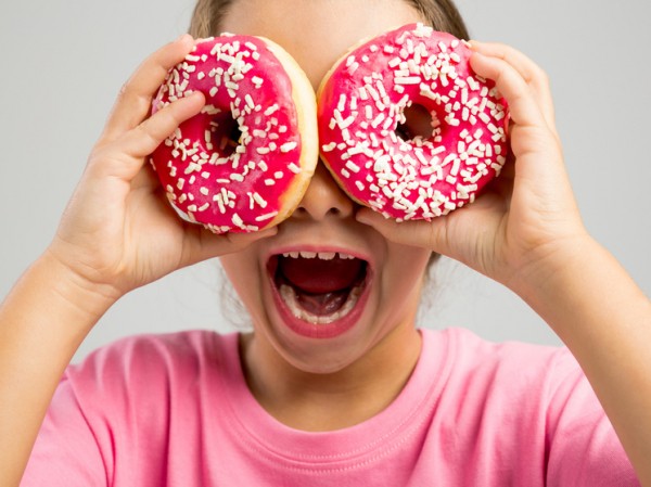 Пристрастие к нездоровой пище связали с «Черной смертью»: виновата чума