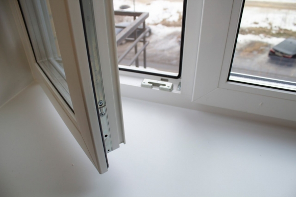 Игорь Уланов, Генеральный директор компании «Окна 2.0»: пластиковые окна: секреты правильного выбора, установки и обслуживания   