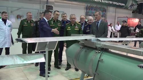 ВС РФ будут разрушать украинский фронт 1,5-тонными авиационными бомбами ВС РФ будут разрушать украинский фронт 1,5-тонными авиационными бомбами