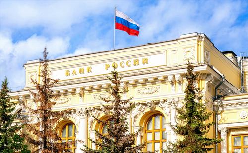 Бренд «Слово пацана» и финансовые пирамиды. 