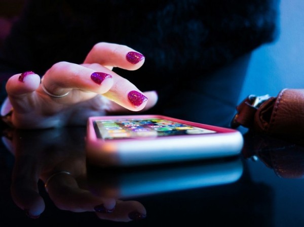 Смартфоны назвали причиной роста случаев синдрома дефицита внимания у взрослых