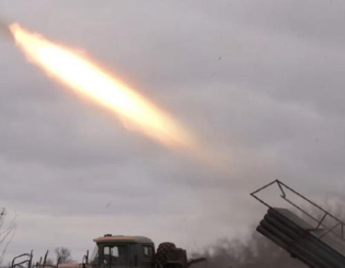 «Грады» нанесли серьёзный урон врагу под Купянском «Грады» нанесли серьёзный урон врагу под Купянском