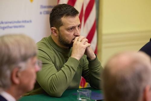 Asia Times: ударами по Белгороду Зеленский ухудшил положение страны Asia Times: ударами по Белгороду Зеленский ухудшил положение страны