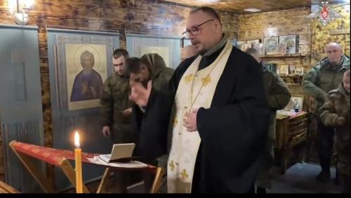 Российские православные воины встречают Рождество на фронте Российские православные воины встречают Рождество на фронте