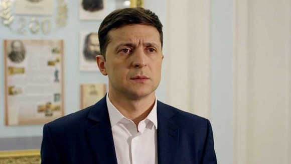 Зеленский как квадратный трёхчлен в вакууме