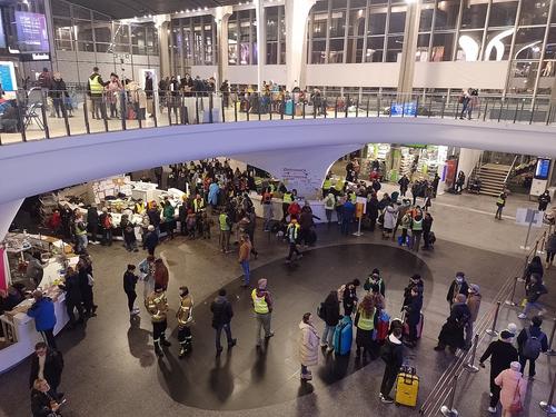 Украина и ФРГ начали переговоры о возвращении беженцев Украина и ФРГ начали переговоры о возвращении беженцев