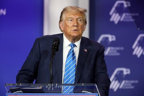 Зеленский предложил Трампу думать, прежде чем говорить