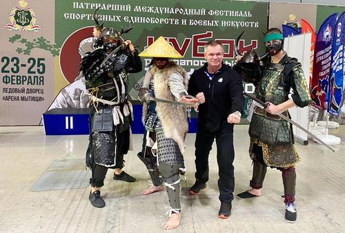 Сегодня прошло открытие 2-го Международного Патриаршего фестиваля спортивных единоборств и боевых искусств Сегодня прошло открытие 2-го Международного Патриаршего фестиваля спортивных единоборств и боевых искусств