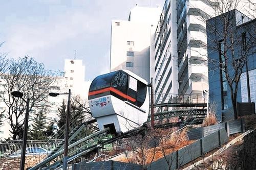 Россиянки начали рожать в самолётах «Уральских авиалиний» Россиянки начали рожать в самолётах «Уральских авиалиний»
