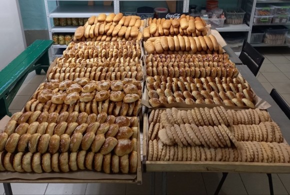 Волонтеры из Туапсе каждый месяц пекут сотни пирожков для бойцов СВО