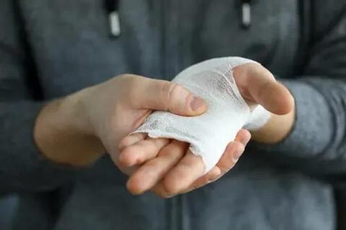 Рана заживает долго из-за многих проблем