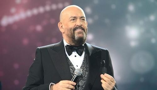 Звезды рассказали веселые новогодние истории Звезды рассказали веселые новогодние истории