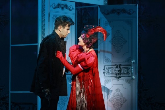 Анастасия Бусыгина: «Театр для меня место силы!» Анастасия Бусыгина: «Театр для меня место силы!»