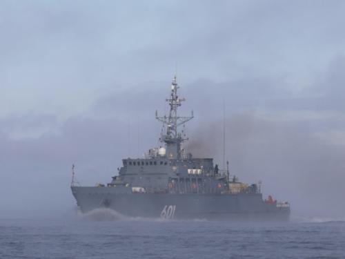  Корабли ЧФ провели траление морской акватории на предмет обнаружения мин 