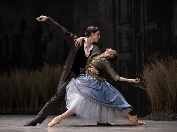 Берлинский государственный балет представил премьеру «Бовари/Bovary»