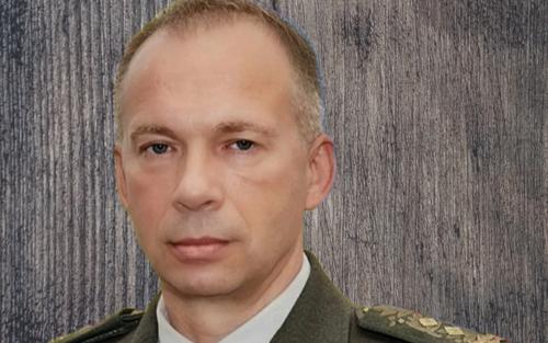 «Связей, порочащих его, не имеет»: о российском происхождении Сырского