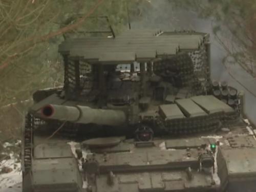 Военкоры сообщают с фронта об успехах российских войск Военкоры сообщают с фронта об успехах российских войск