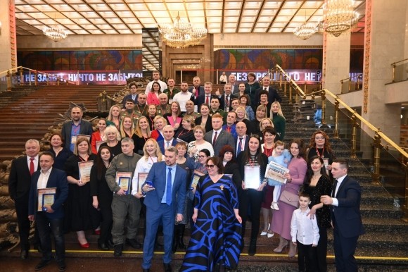 «Надеюсь, Господь снимет этот морок»: актёр Николай Иванов о вере, Донбассе и о том, на что откликается душа «Надеюсь, Господь снимет этот морок»: актёр Николай Иванов о вере, Донбассе и о том, на что откликается душа