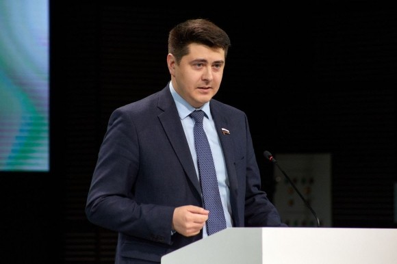 Вектор движения на традиционные ценности  