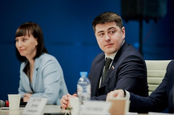 Вектор движения на традиционные ценности  