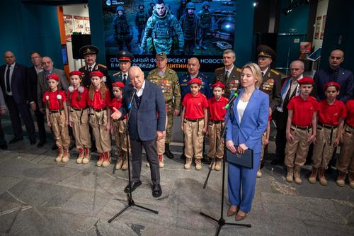 Фотовыставку «Защитники» представили в Музее Победы       