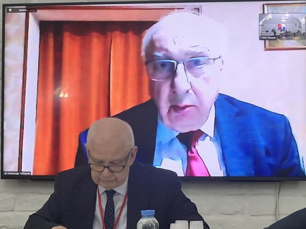 «Наука выше санкций»: российские и норвежские ученые провели дискуссию об Арктике