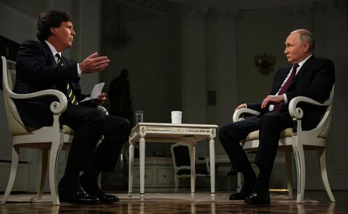 Шольц: Путин изложил Карлсону «абсурдную историю» о причинах конфликта в Украине