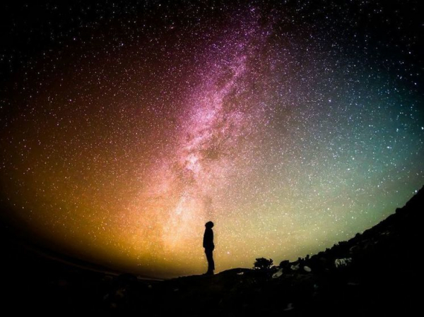 Астрономы открыли &laquo;ингредиенты коктейля&raquo; для обитаемых миров: жгучая кислота