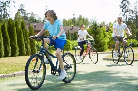 За городом как на курорте: семейные каникулы в LES Art Resort  За городом как на курорте: семейные каникулы в LES Art Resort