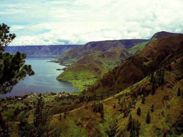 Древнее извержение вулкана едва не уничтожило человечество: что произошло